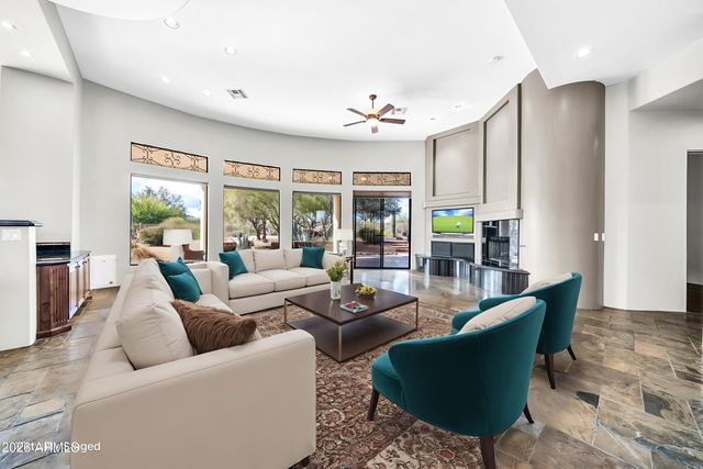 27902 N AGUA VERDE Drive, Rio Verde, AZ 85263