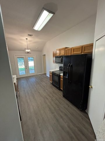 8206 Coppergate, Converse, TX 78109