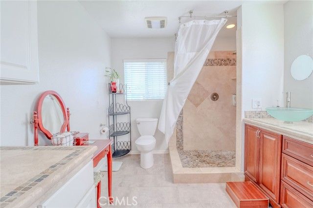 30630 Southern Cross Road, Temecula, CA 92592