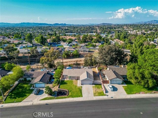 30630 Southern Cross Road, Temecula, CA 92592