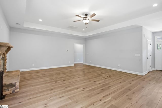 912 Watercrest Road, West Union, SC 29696