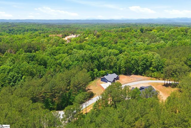 912 Watercrest Road, West Union, SC 29696
