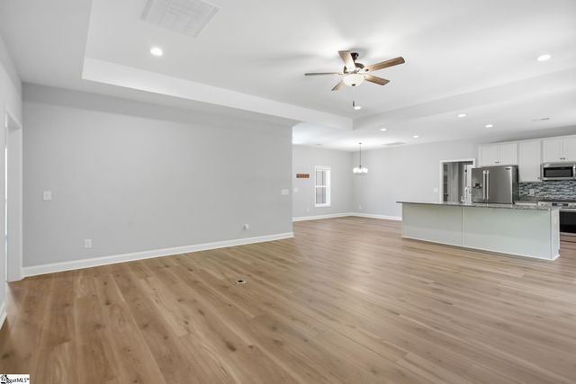 912 Watercrest Road, West Union, SC 29696
