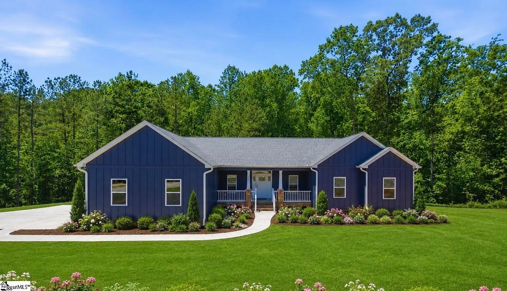 912 Watercrest Road, West Union, SC 29696