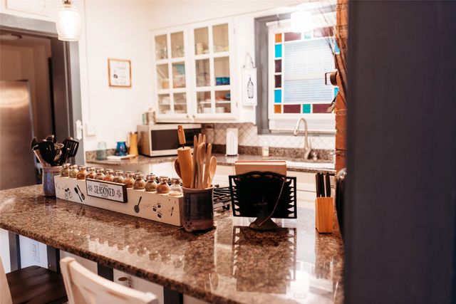 1021 Park Avenue, Bonham, TX 75418