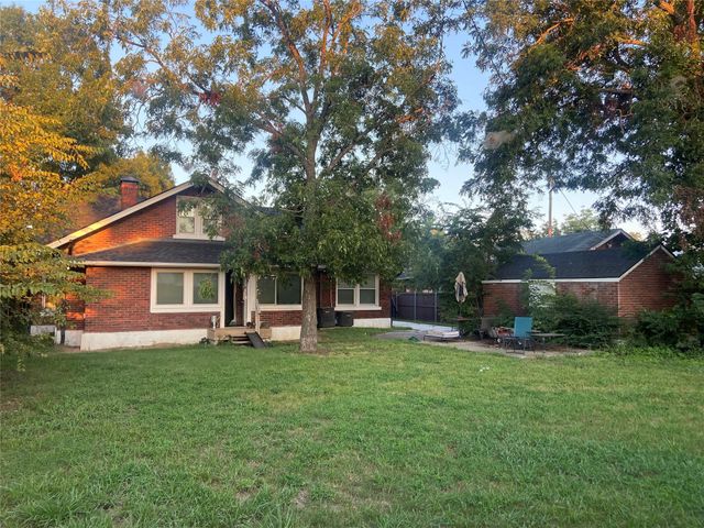 1021 Park Avenue, Bonham, TX 75418