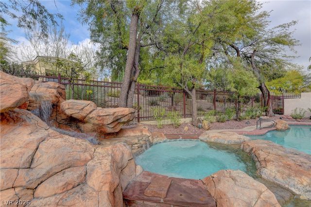 613 Via Linda Court, Las Vegas, NV 89144