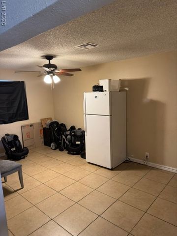 4102 East Ogden Avenue, Las Vegas, NV 89110