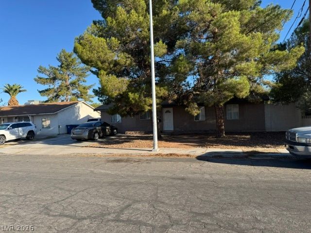 4102 East Ogden Avenue, Las Vegas, NV 89110