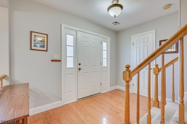 46 Carlisle Ct, Franklin Twp., NJ 08873