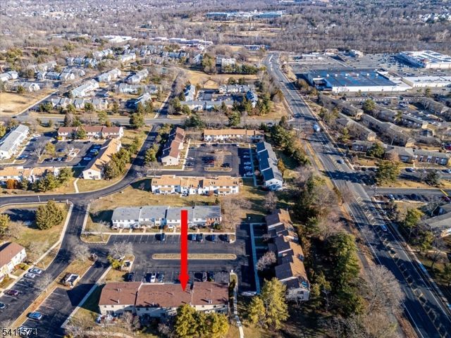 46 Carlisle Ct, Franklin Twp., NJ 08873