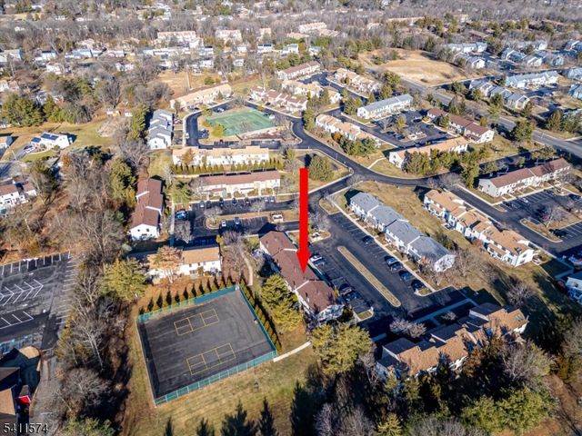 46 Carlisle Ct, Franklin Twp., NJ 08873