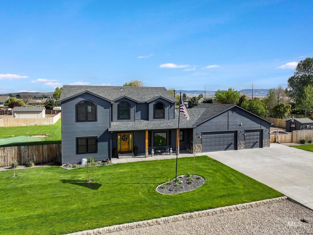 970 NW Bluegrass Circle, Mountain Home, ID 83647 photo 2