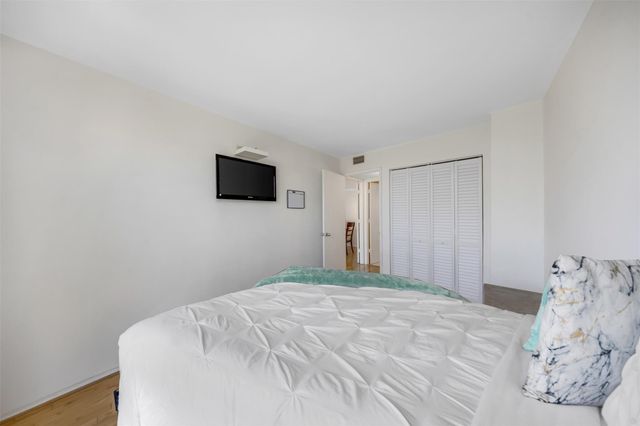 18181 NE 31st Court 804, Aventura, FL 33160