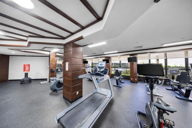 18181 NE 31st Court 804, Aventura, FL 33160