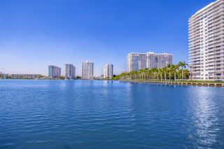 18181 NE 31st Court 804, Aventura, FL 33160