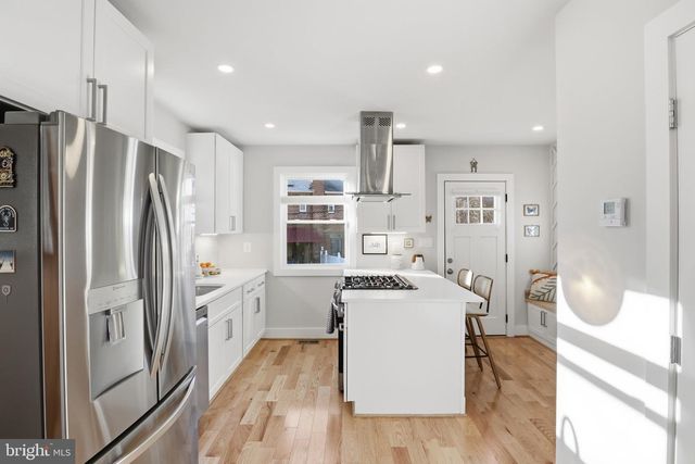1111 ANACOSTIA RD SE, Washington, DC 20019