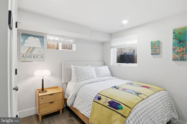 1111 ANACOSTIA RD SE, Washington, DC 20019