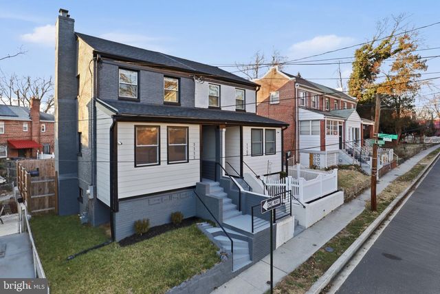 1111 ANACOSTIA RD SE, Washington, DC 20019
