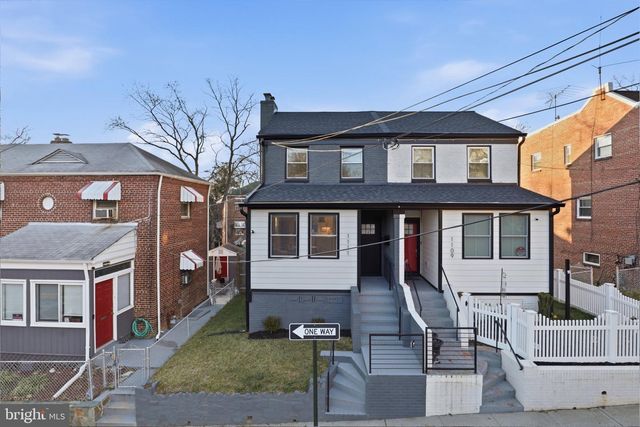 1111 ANACOSTIA RD SE, Washington, DC 20019