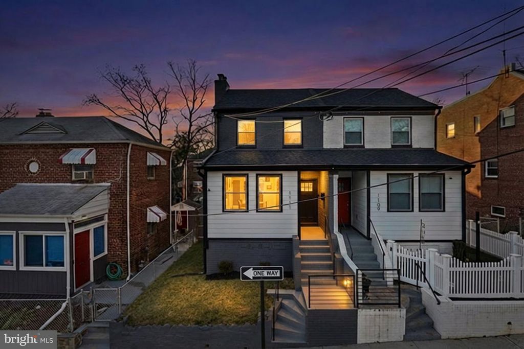 1111 ANACOSTIA RD SE, Washington, DC 20019