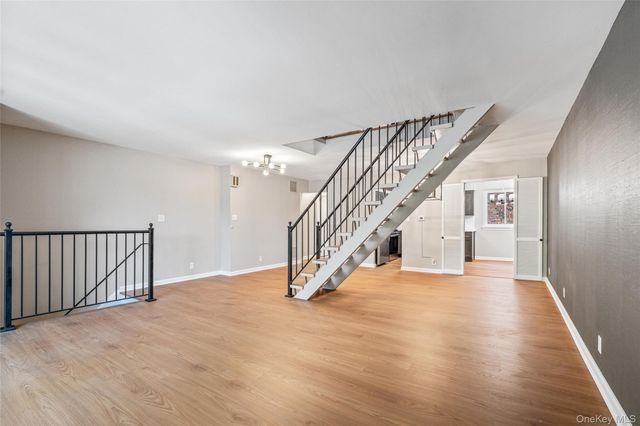 175-03 Peck Avenue 2 Floor, Fresh Meadows, NY 11365