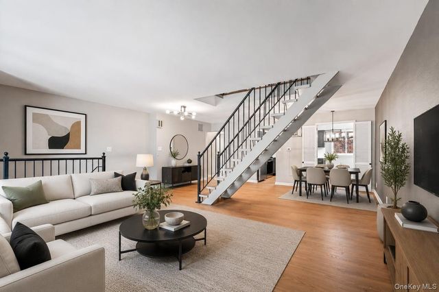 175-03 Peck Avenue 2 Floor, Fresh Meadows, NY 11365