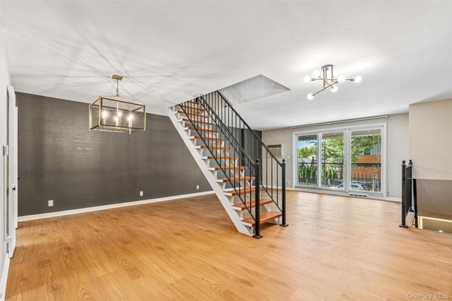 175-03 Peck Avenue 2 Floor, Fresh Meadows, NY 11365