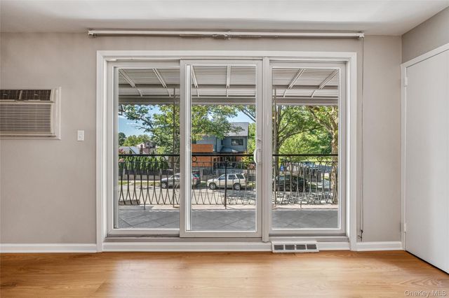 175-03 Peck Avenue 2 Floor, Fresh Meadows, NY 11365