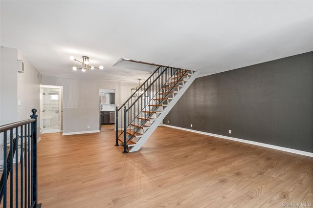 175-03 Peck Avenue 2 Floor, Fresh Meadows, NY 11365