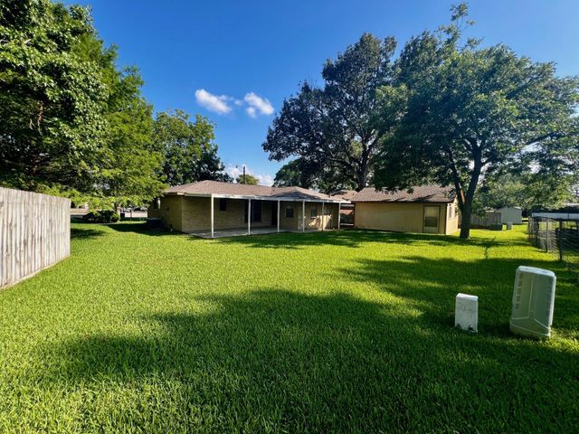 10723 Windswept, Montgomery, TX 77356