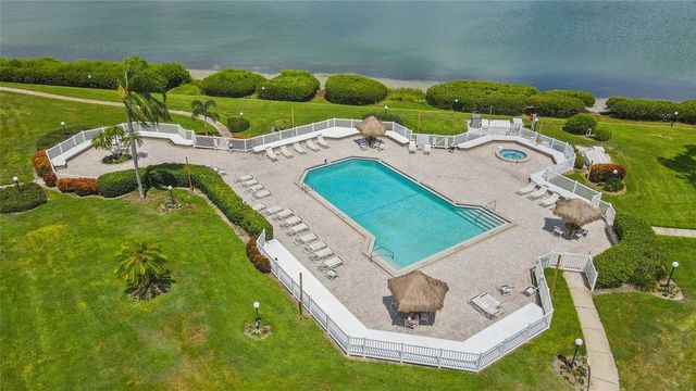 6158 PALMA DEL MAR BLVD S 505, St Petersburg, FL 33715