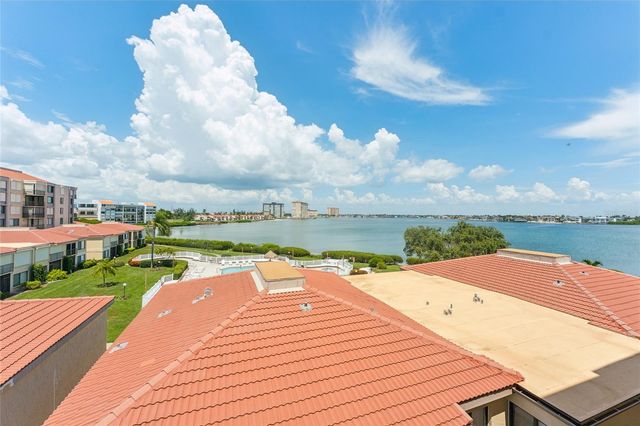 6158 PALMA DEL MAR BLVD S 505, St Petersburg, FL 33715