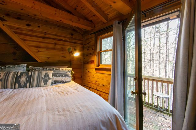 474 Clara Drive, Whitesburg, GA 30185