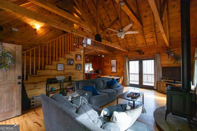 474 Clara Drive, Whitesburg, GA 30185