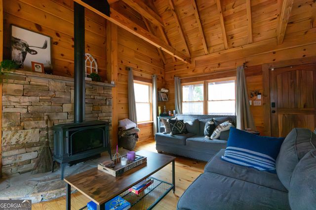 474 Clara Drive, Whitesburg, GA 30185