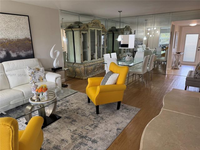 9310 Sunrise Lakes Blvd 304, Sunrise, FL 33322