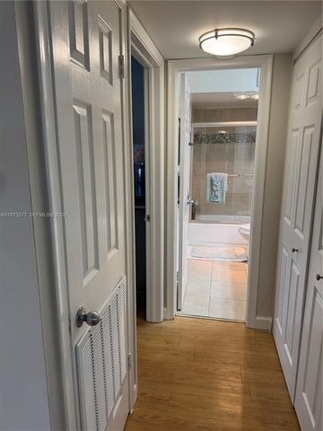 9310 Sunrise Lakes Blvd 304, Sunrise, FL 33322