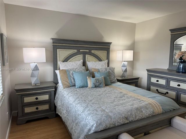 9310 Sunrise Lakes Blvd 304, Sunrise, FL 33322