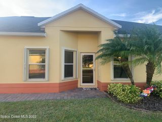 3715 Sansome Circle, Melbourne, FL 32940