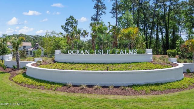 1543 St Vincent Drive SW, South Brunswick, NC 28470
