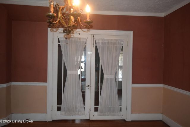 4519 S 6th St, Louisville, KY 40214