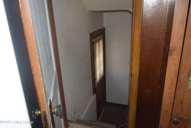 4519 S 6th St, Louisville, KY 40214