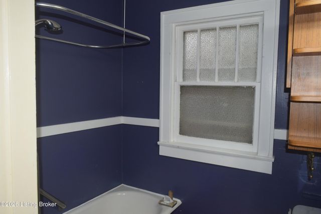 4519 S 6th St, Louisville, KY 40214