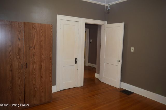 4519 S 6th St, Louisville, KY 40214