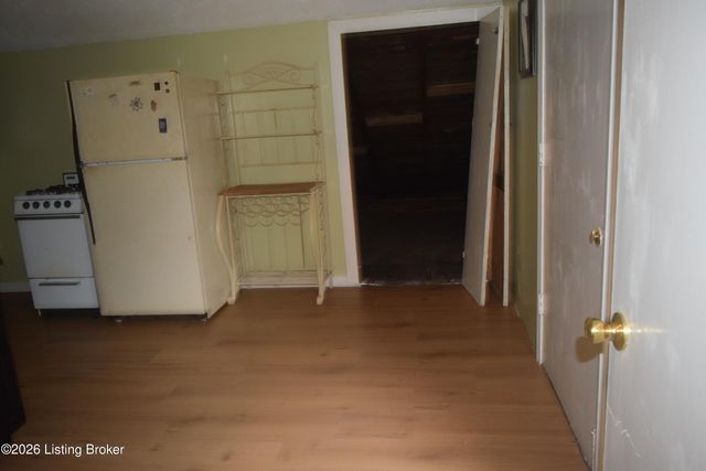 4519 S 6th St, Louisville, KY 40214