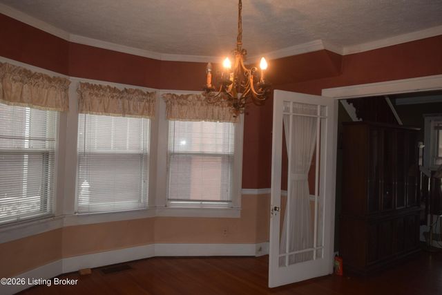 4519 S 6th St, Louisville, KY 40214