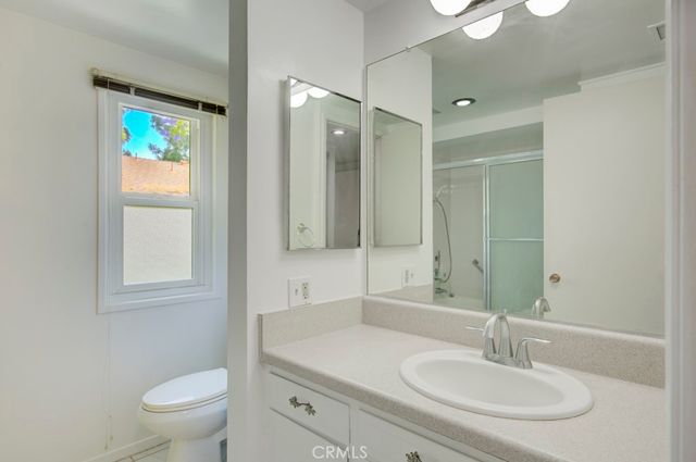 40 Calle Aragon T, Laguna Woods, CA 92637