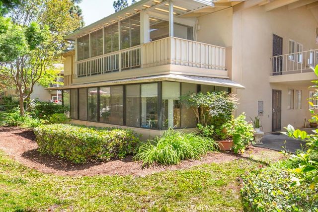 40 Calle Aragon T, Laguna Woods, CA 92637