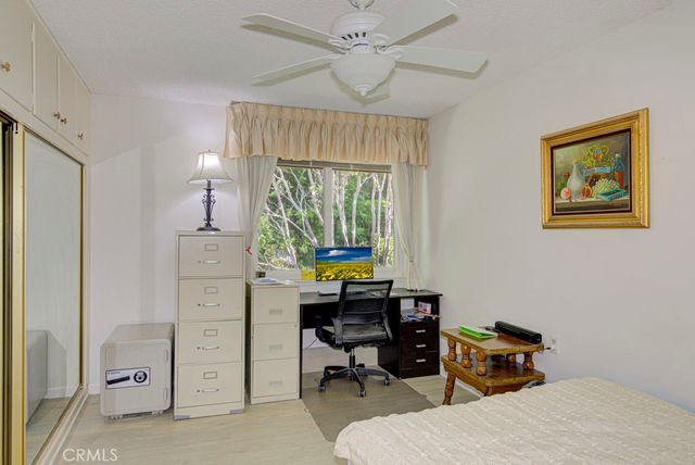 40 Calle Aragon T, Laguna Woods, CA 92637